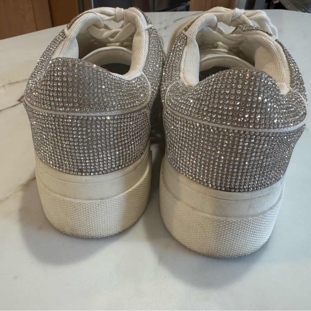 Jessica Simpson Cherello Platform Sneaker. - Picture 3 of 9